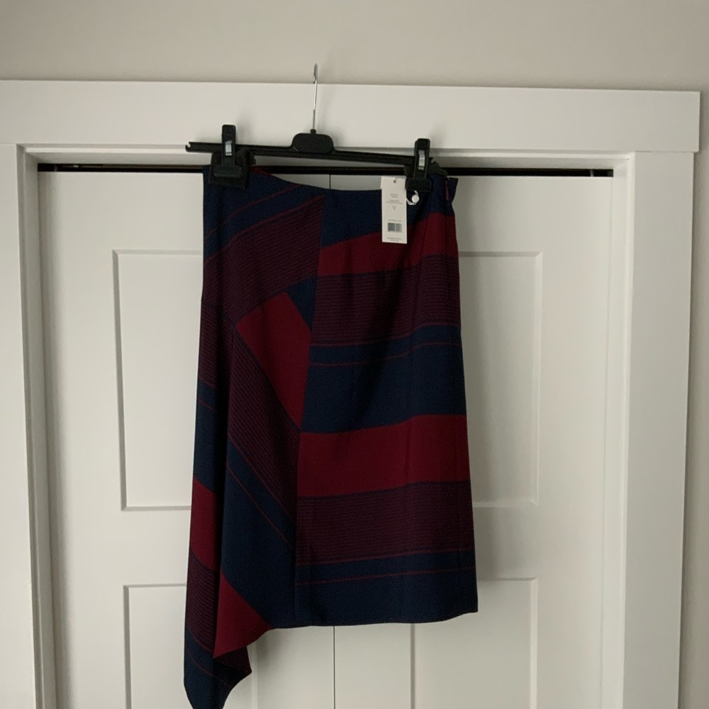 NEW Tory Burch skirt, size 6
